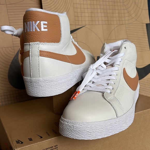 Nike SB Zoom Blazer Mid ISO white/LT cognac-white-white Men’s - Picture 10 of 16